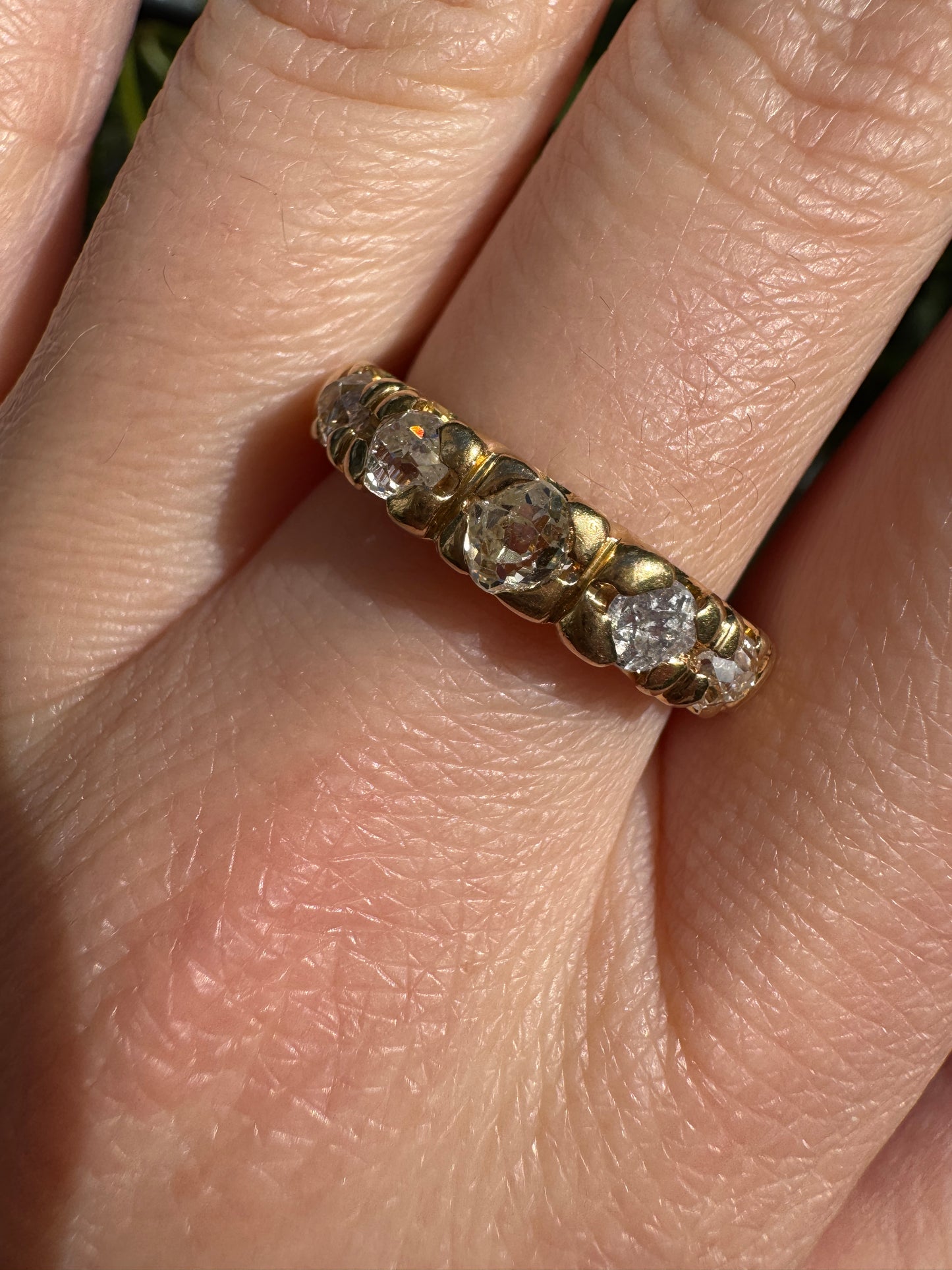 Vintage 18ct yellow gold five stone 1ct TCW old mine cut diamond ring