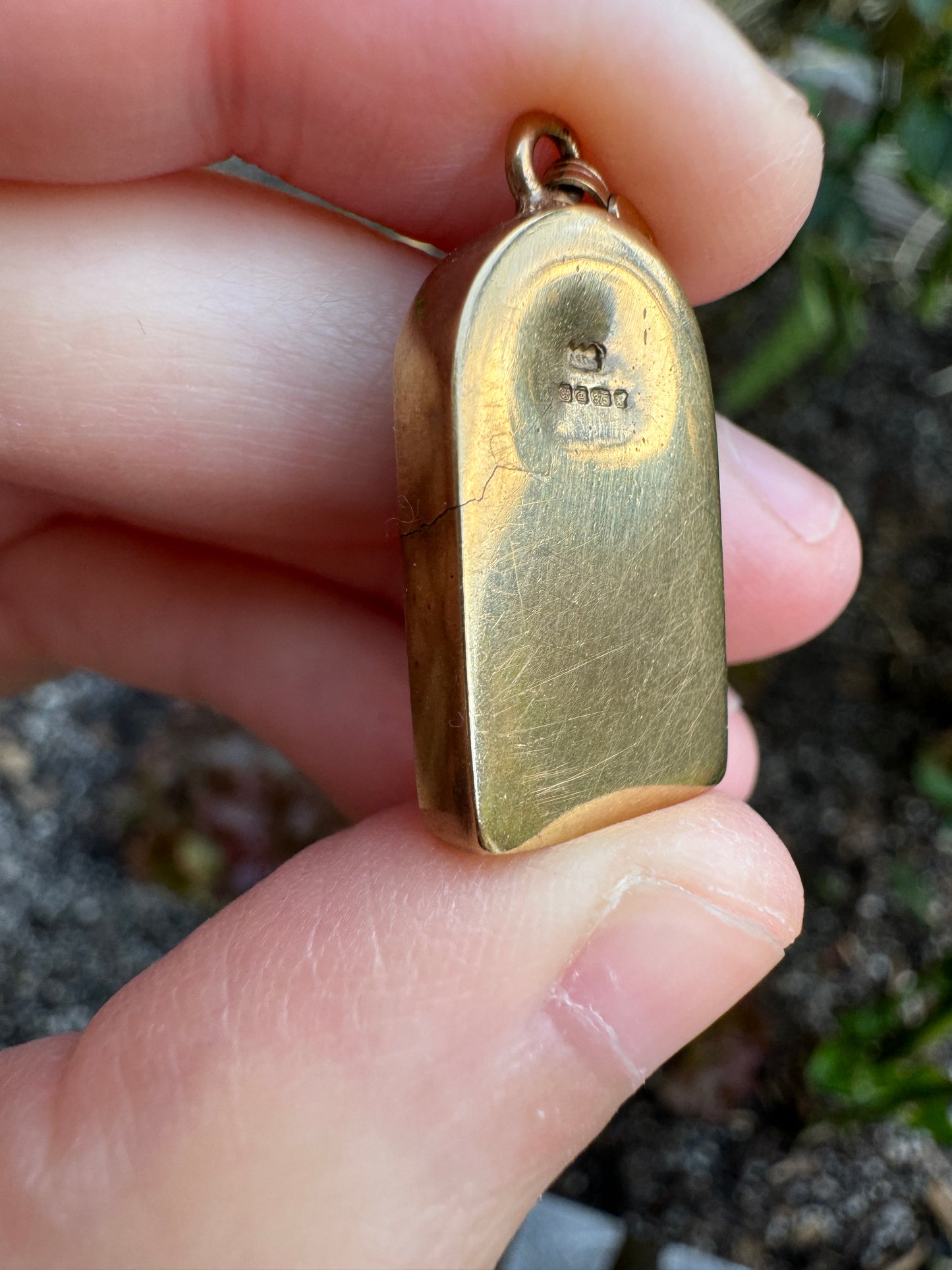 Vintage 9ct yellow gold Blue John pendant