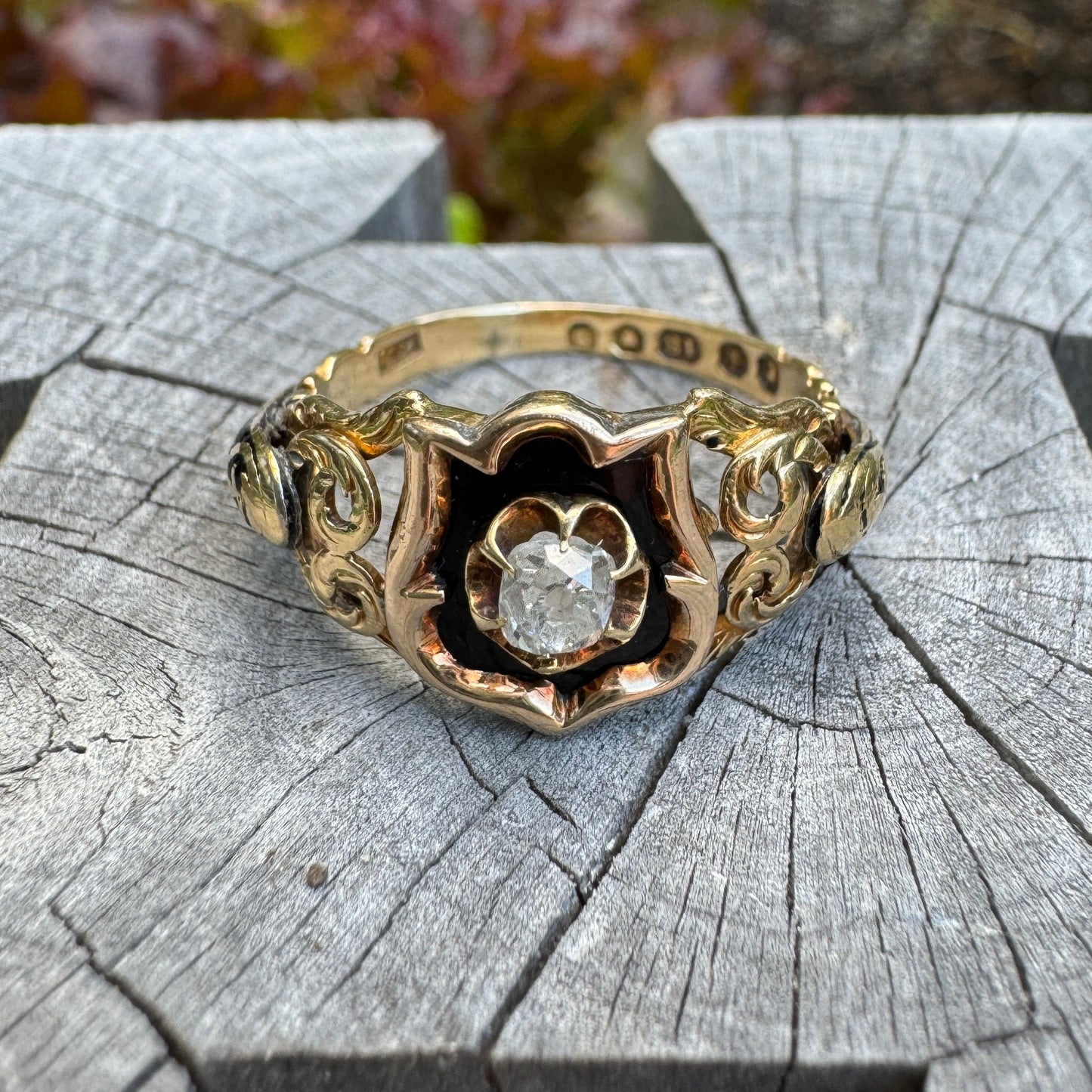 Antique 18ct yellow gold 0.25ct old mine cut diamond and black enamel mourning ring