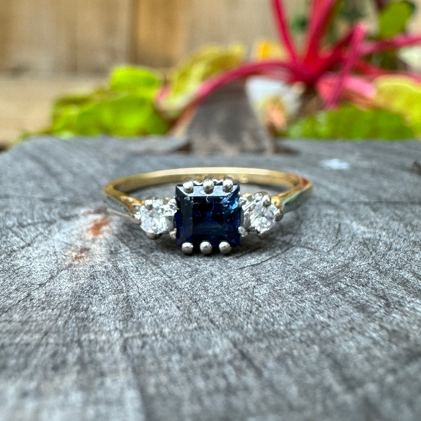 Vintage 18ct yellow gold and platinum natural table cut sapphire and old cut diamond ring