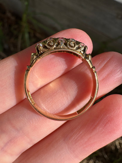 Antique Australian 18ct yellow gold five stone 0.45ct TCW old mine cut diamond ring