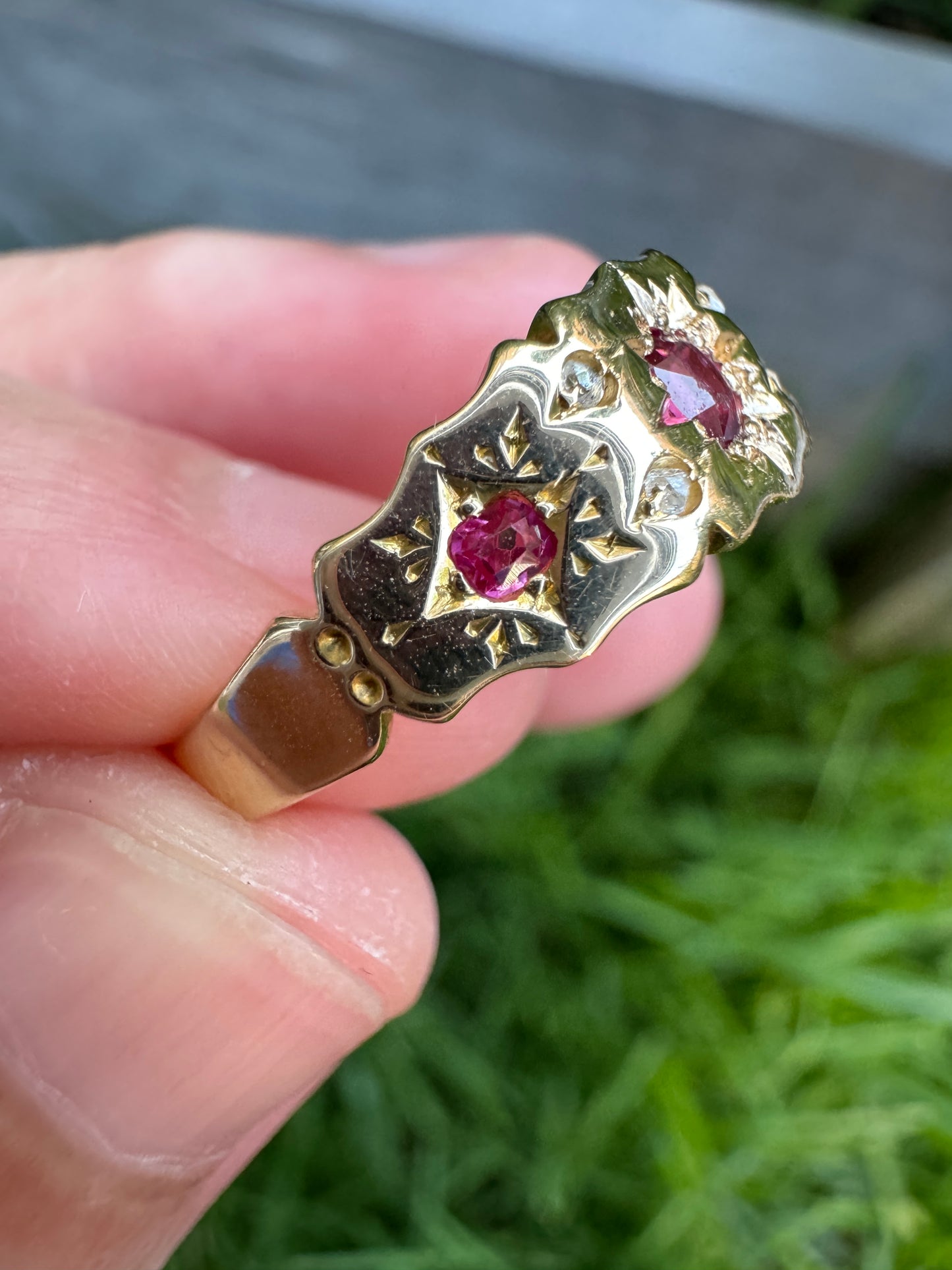Antique Victorian 15ct rosy gold scalloped ruby, red spinel and rose cut diamond gypsy ring