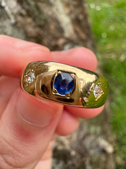 Vintage 18ct yellow gold old cut natural sapphire and old mine cut diamond gypsy ring