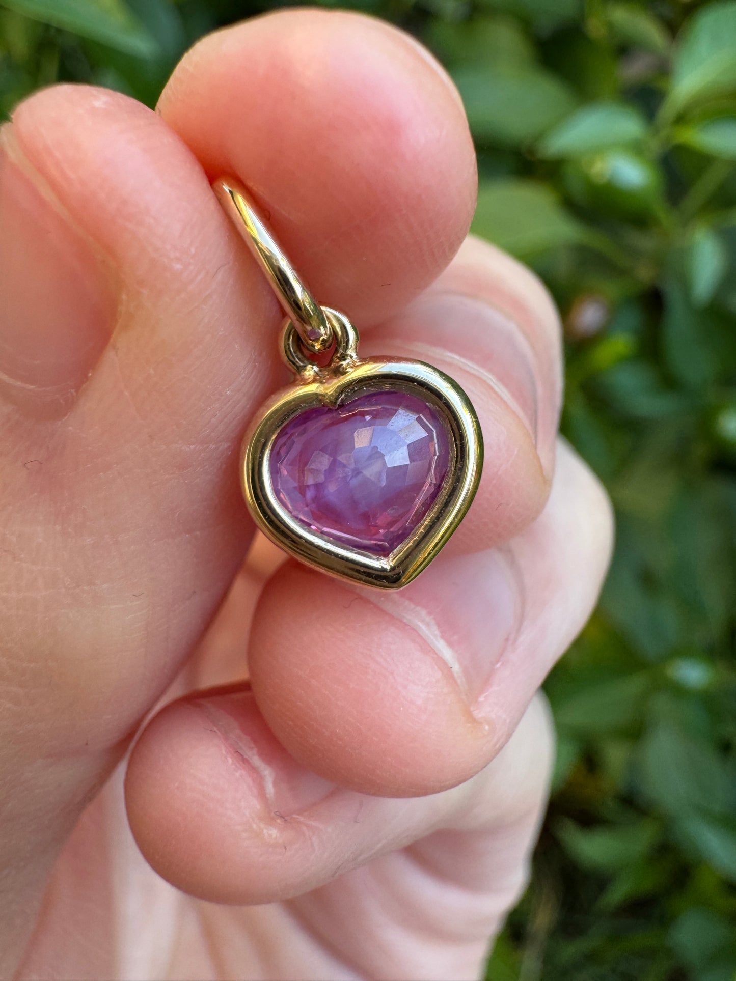 Custom handmade 9ct yellow gold 1.1ct pink sapphire heart bezel set pendant