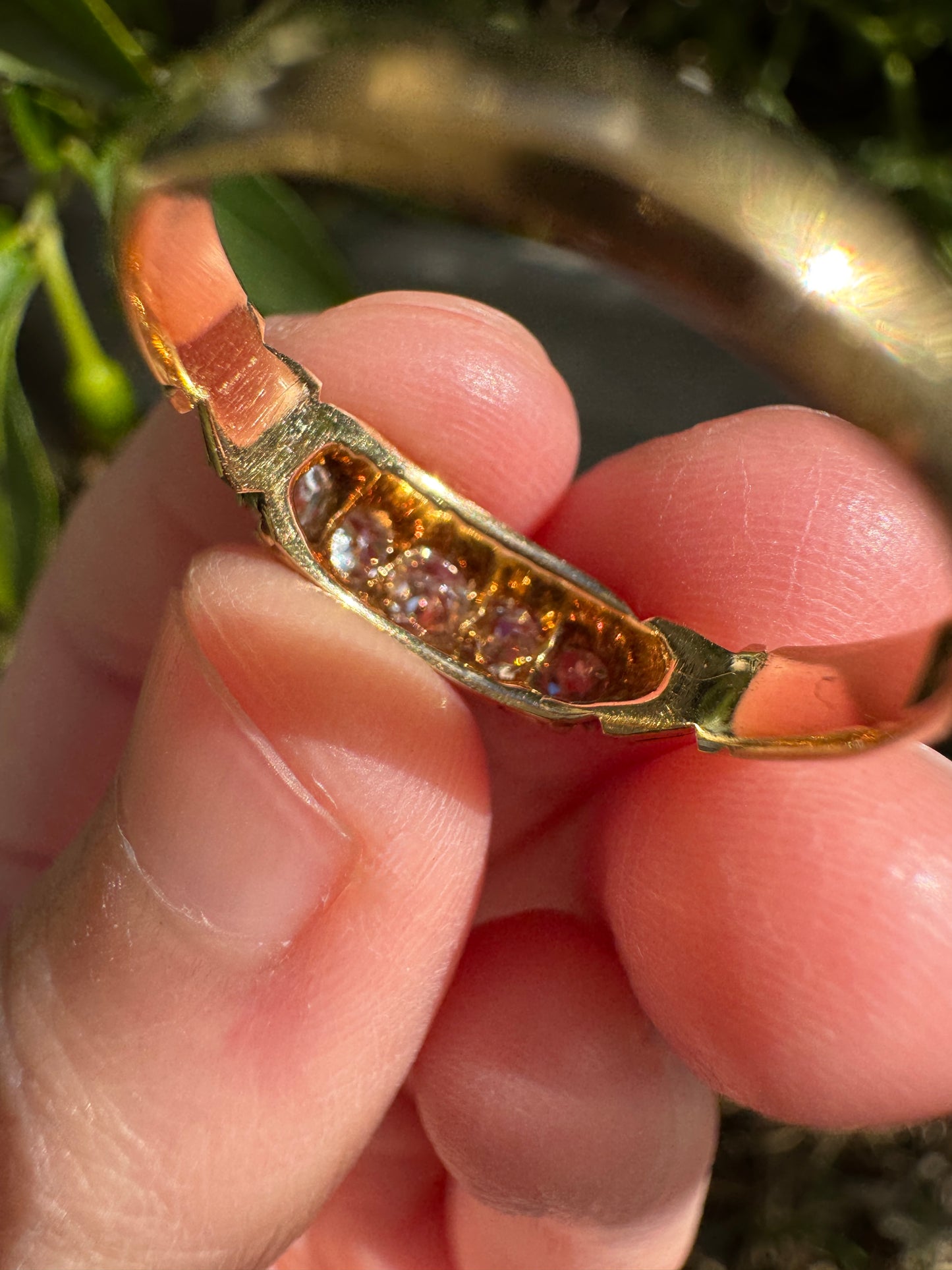 Antique Australian 18ct yellow gold five stone 0.45ct TCW old mine cut diamond ring