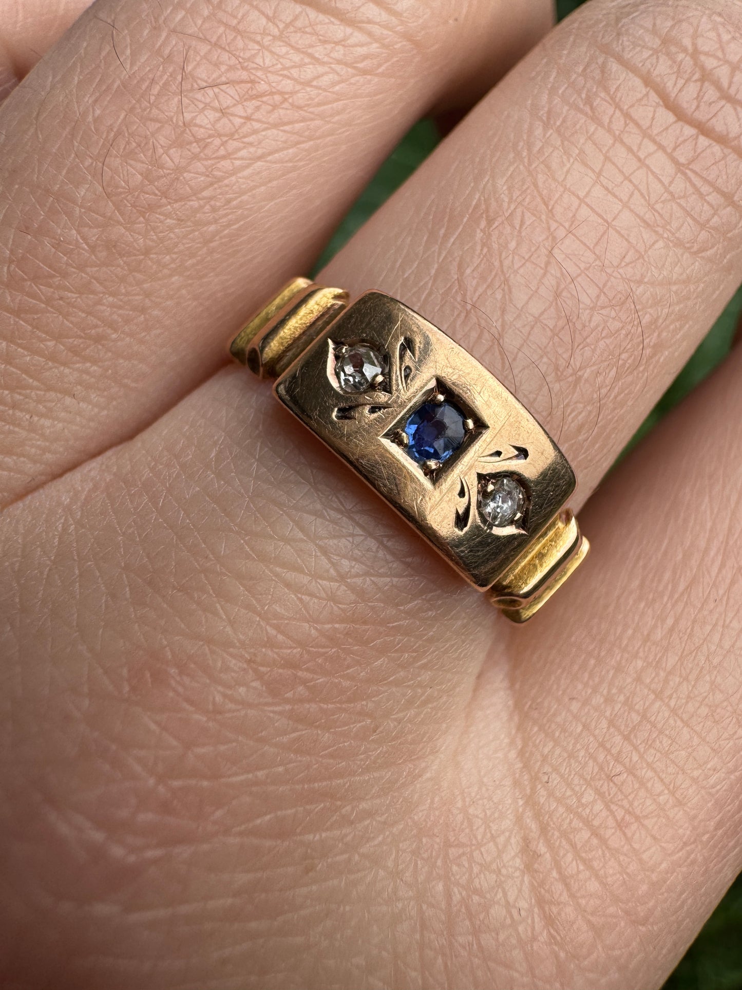 Antique Australian 15ct rosy yellow gold natural sapphire and old single cut diamond gypsy ring