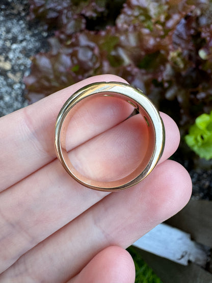Vintage 14ct yellow gold three stone 0.2ct TCW old mine cut and brilliant cut diamond starset gypsy ring