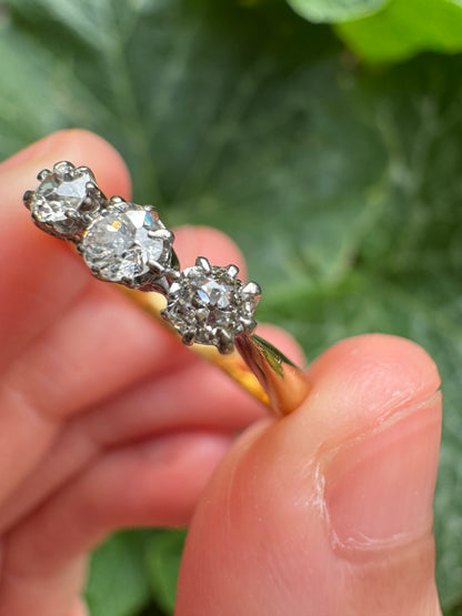 Antique Australian 18ct yellow gold three stone 0.44ct TCW old mine cut diamond ring
