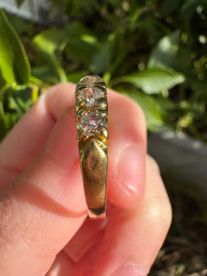Vintage 18ct yellow gold five stone 1ct TCW old mine cut diamond ring