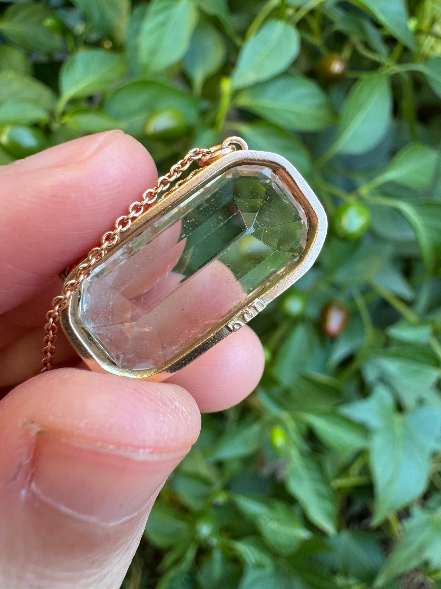 Antique 9ct rose gold claw set 16.68ct rock crystal pendant on vintage 9ct rose gold Italian chain, 42cm / 16.64 inches long