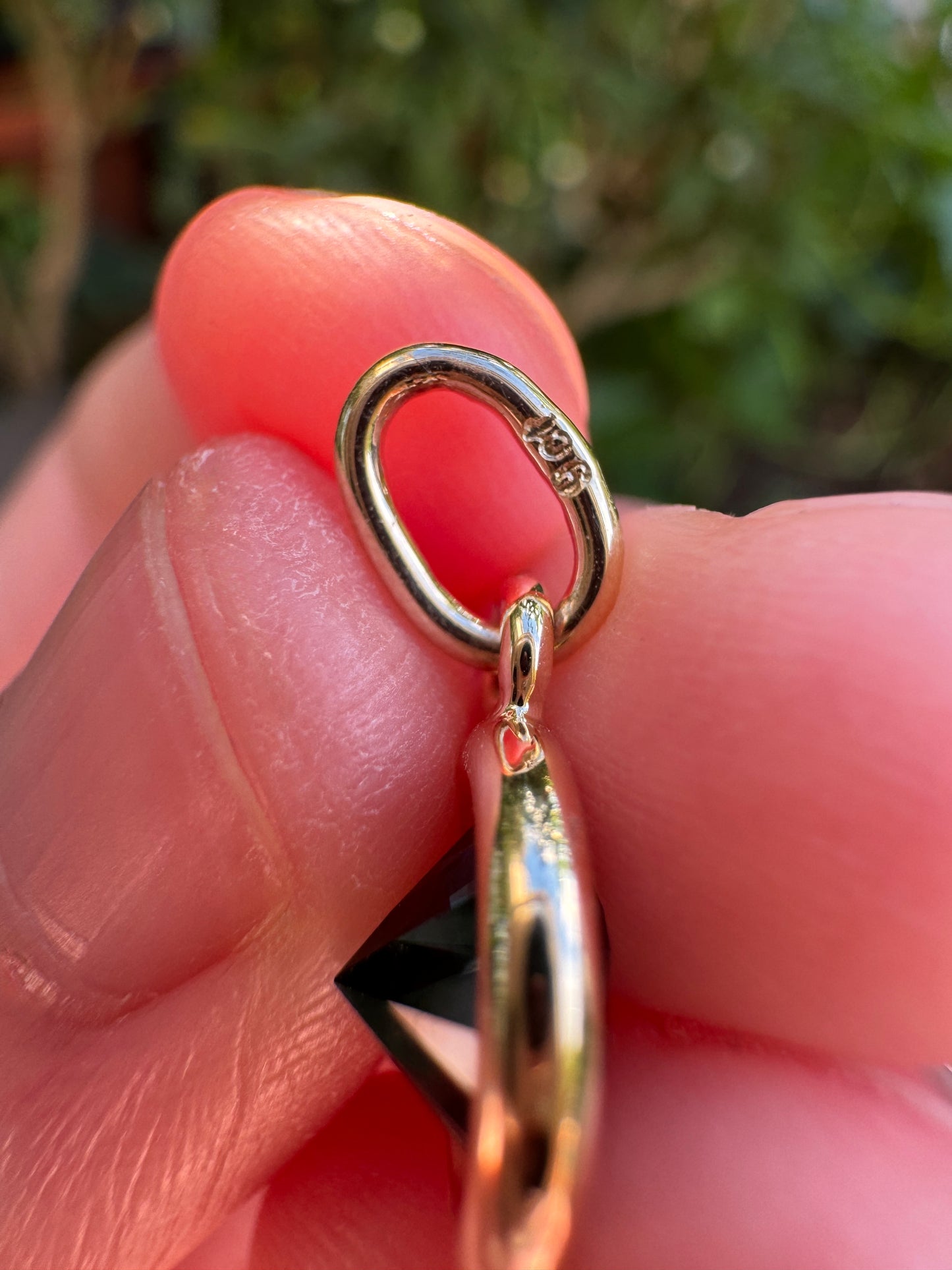 Custom handmade recycled 9ct yellow gold 1.63ct natural Australian parti sapphire bezel set pendant