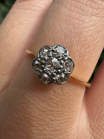 Vintage 18ct yellow gold 0.2ct TCW old mine cut diamond daisy cluster ring