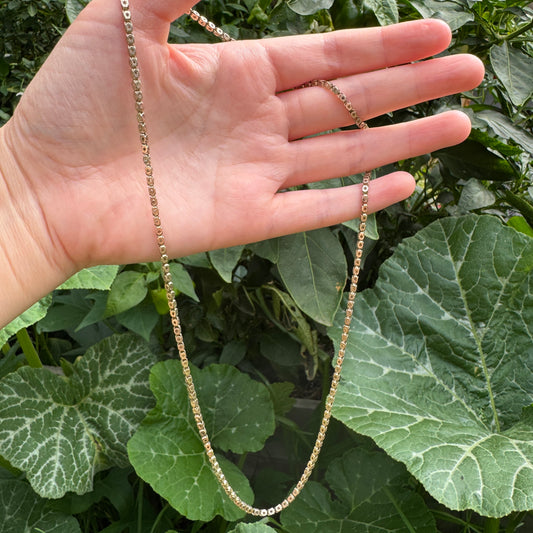 Vintage gold star pierced chain, 52cm / 20.47 inches long