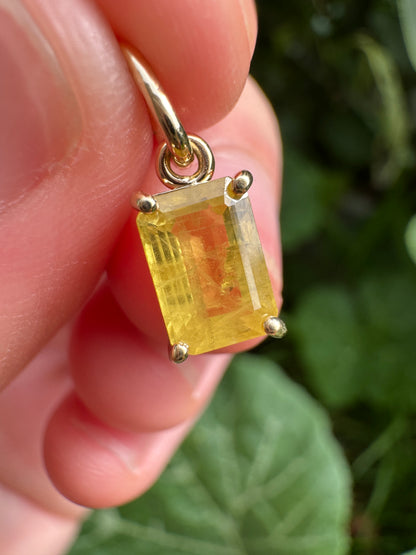 Custom handmade recycled 9ct yellow gold 1.25ct natural yellow sapphire prong set pendant