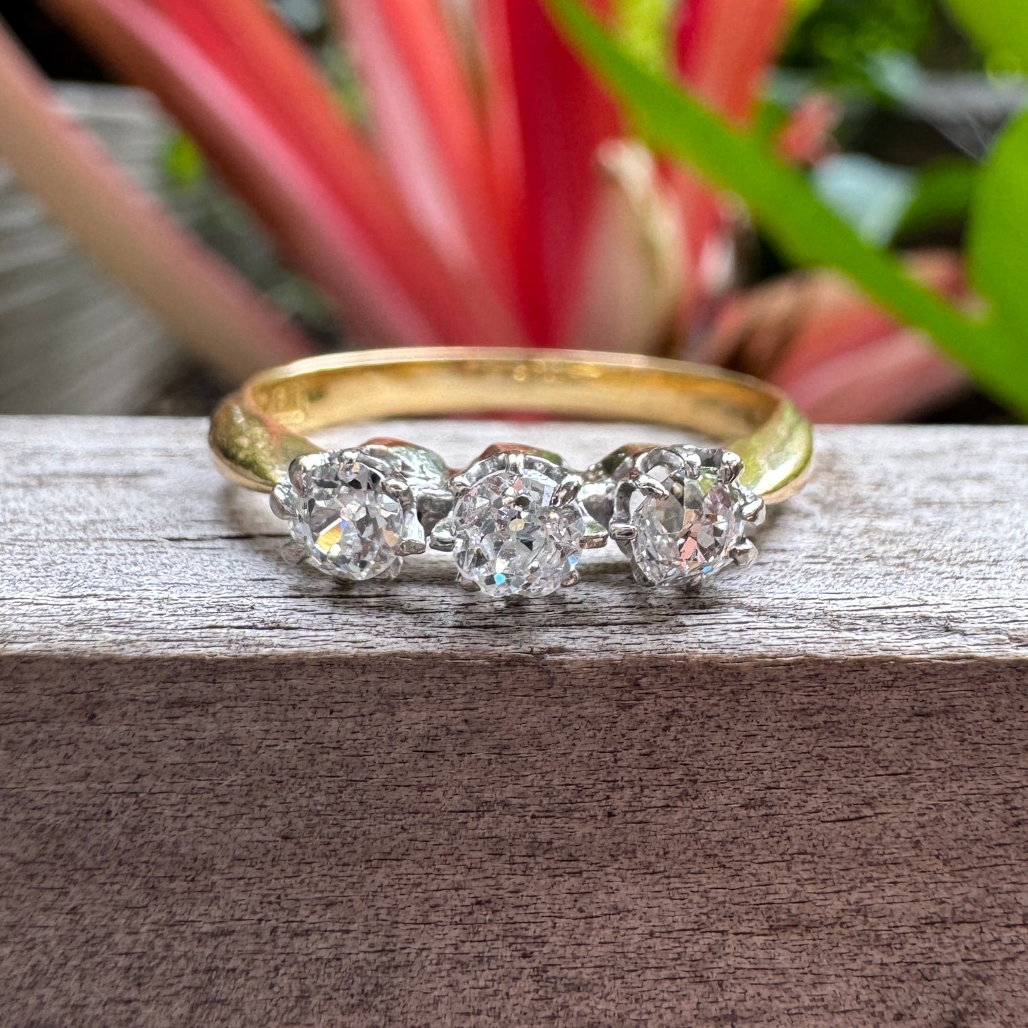 Antique Australian 18ct yellow gold three stone 0.44ct TCW old mine cut diamond ring