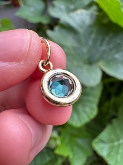 Custom handmade recycled 9ct yellow gold 1.08ct Australian parti sapphire bezel set pendant