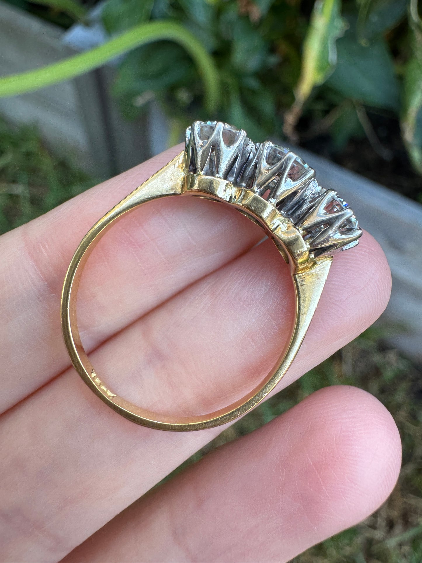 Vintage Mid Century 18ct yellow gold three stone 1.51ct TCW old European cut diamond ring