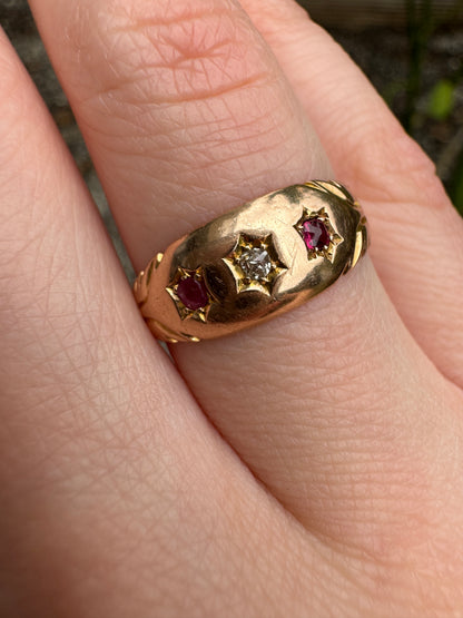 Vintage 18ct yellow gold rose cut diamond and old cut ruby starset gypsy ring