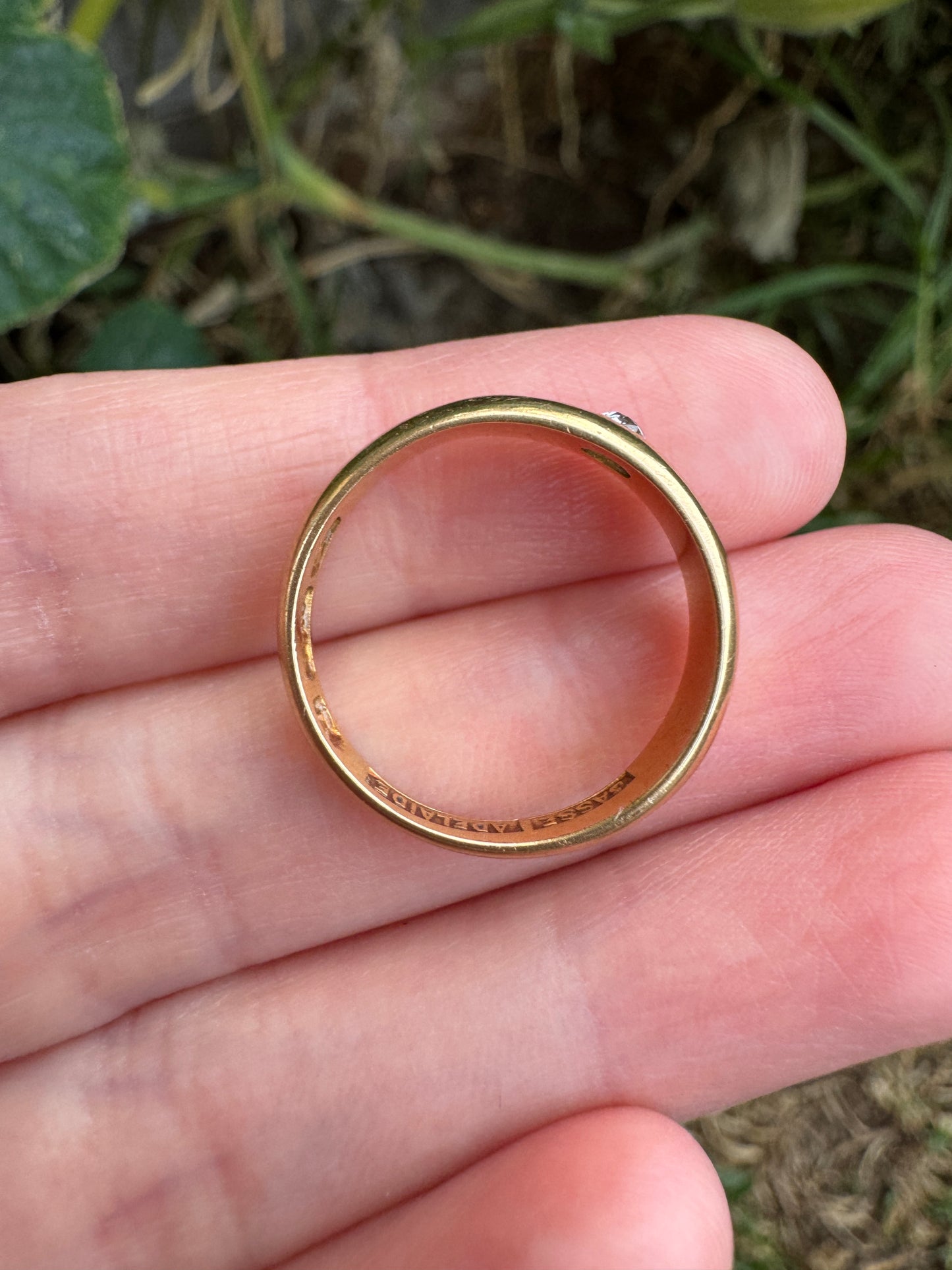 Antique Australian Basse Adelaide 18ct yellow gold old mine cut diamond gypsy ring