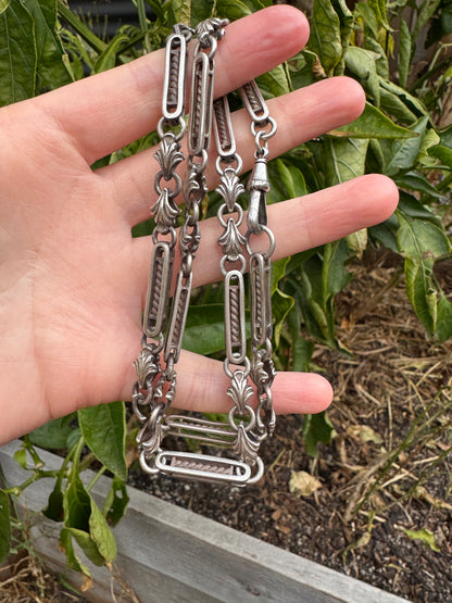 Vintage silver fancy acanthus and fetter fob chain with dog clip, 50cm / 19.69 inches long
