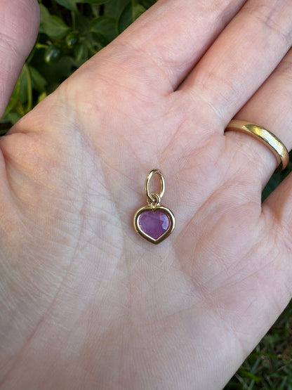 Custom handmade 9ct yellow gold 1.1ct pink sapphire heart bezel set pendant