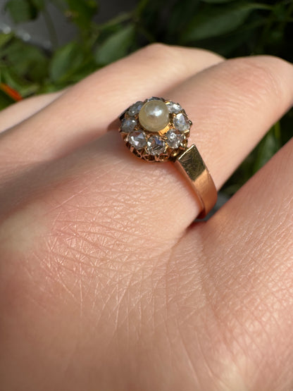 Vintage 18ct rose gold pearl and rose cut diamond daisy ring