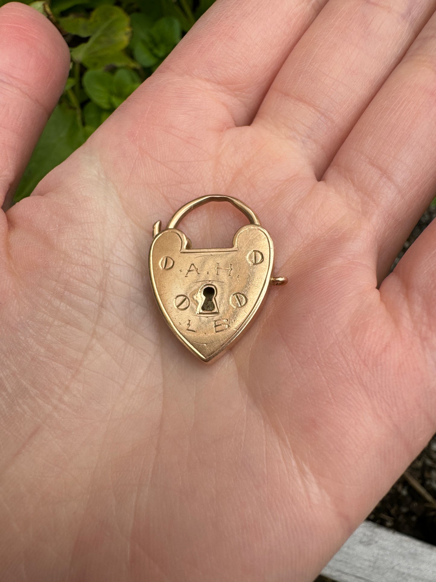Antique Australian 15ct rose gold heart padlock pendant