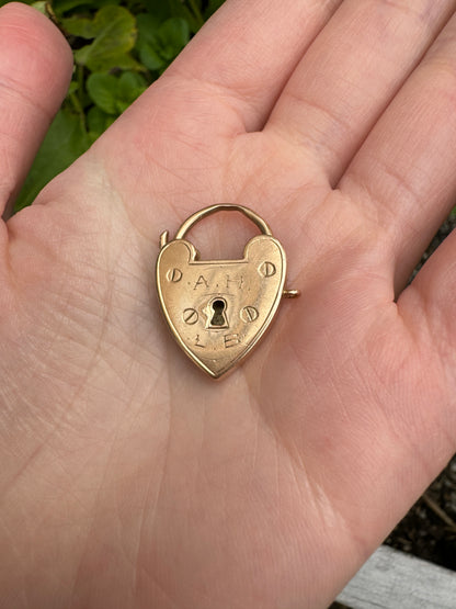 Antique Australian 15ct rose gold heart padlock pendant