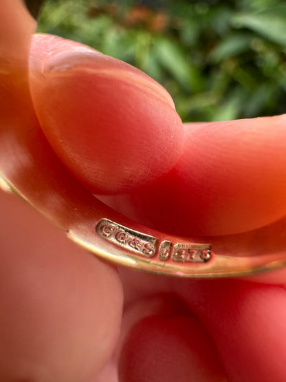 Vintage 9ct yellow gold 0.17ct natural ruby starset signet ring