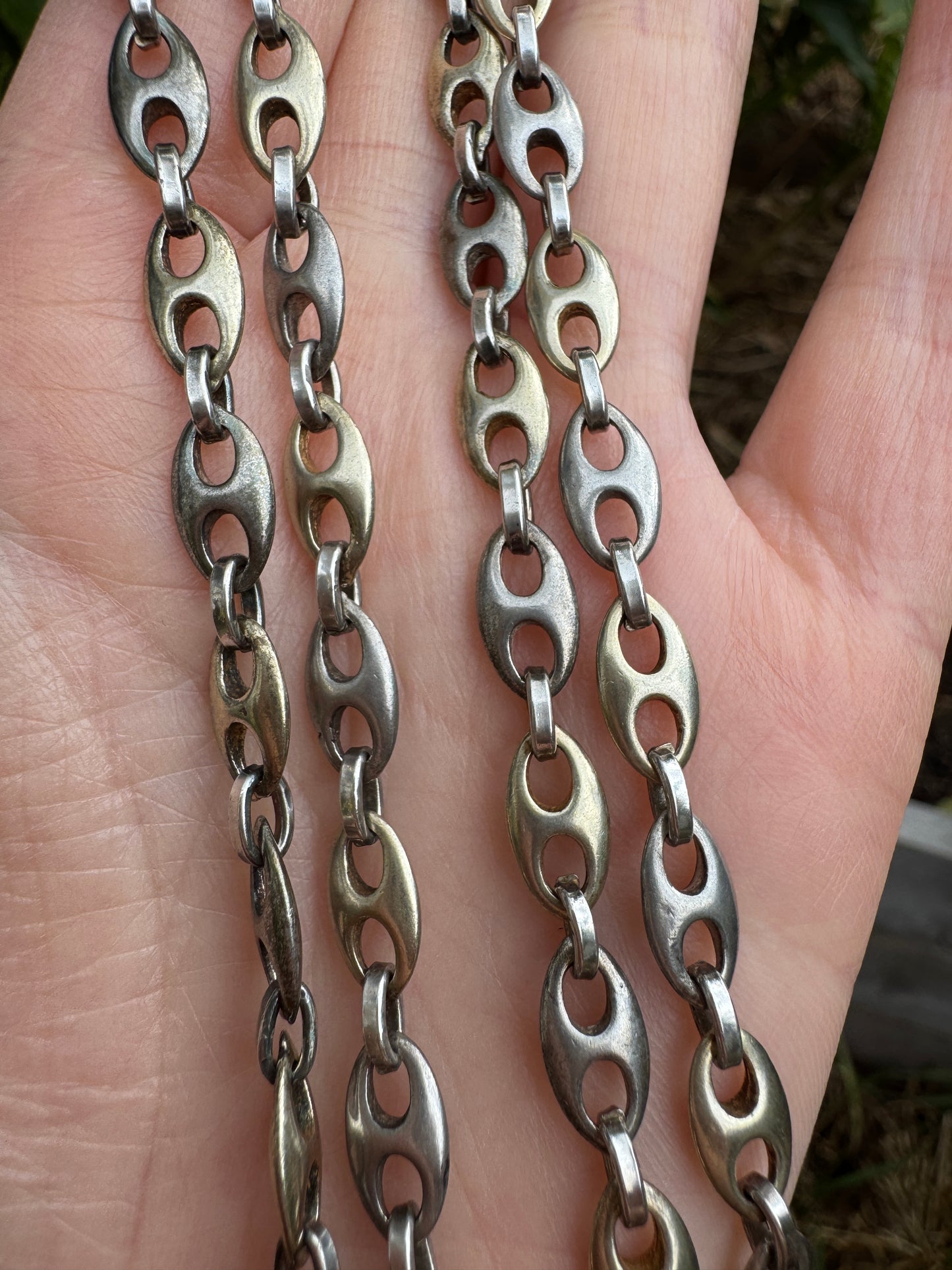 Vintage silver two tone puffy mariner/Gucci link chain, 72cm / 28.35 inches long