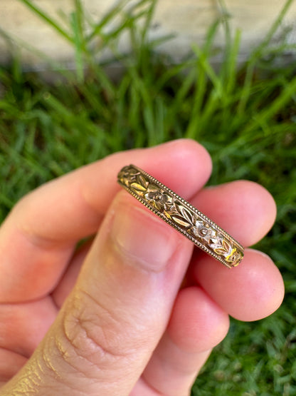 Vintage 9ct rose gold floral engraved band
