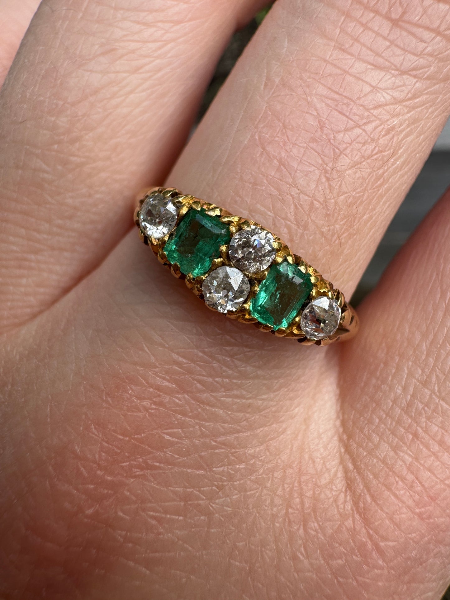 Antique Australian 18ct yellow gold 0.35ct TCW natural emerald and 0.4ct TCW old mine cut diamond ring