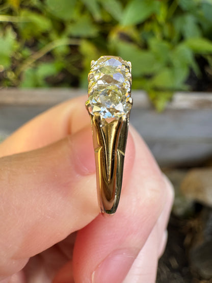 Antique 18ct yellow gold five stone 1.7ct TCW old mine cut diamond ring