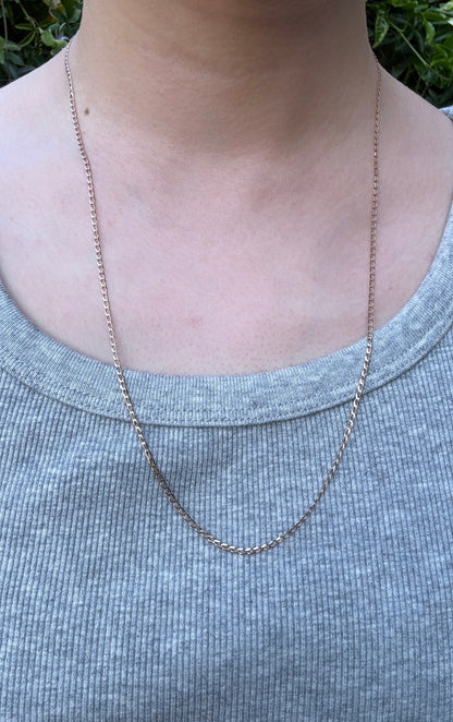 Vintage Italian 9ct yellow gold flat curb link chain, 60cm / 23.6 inches long
