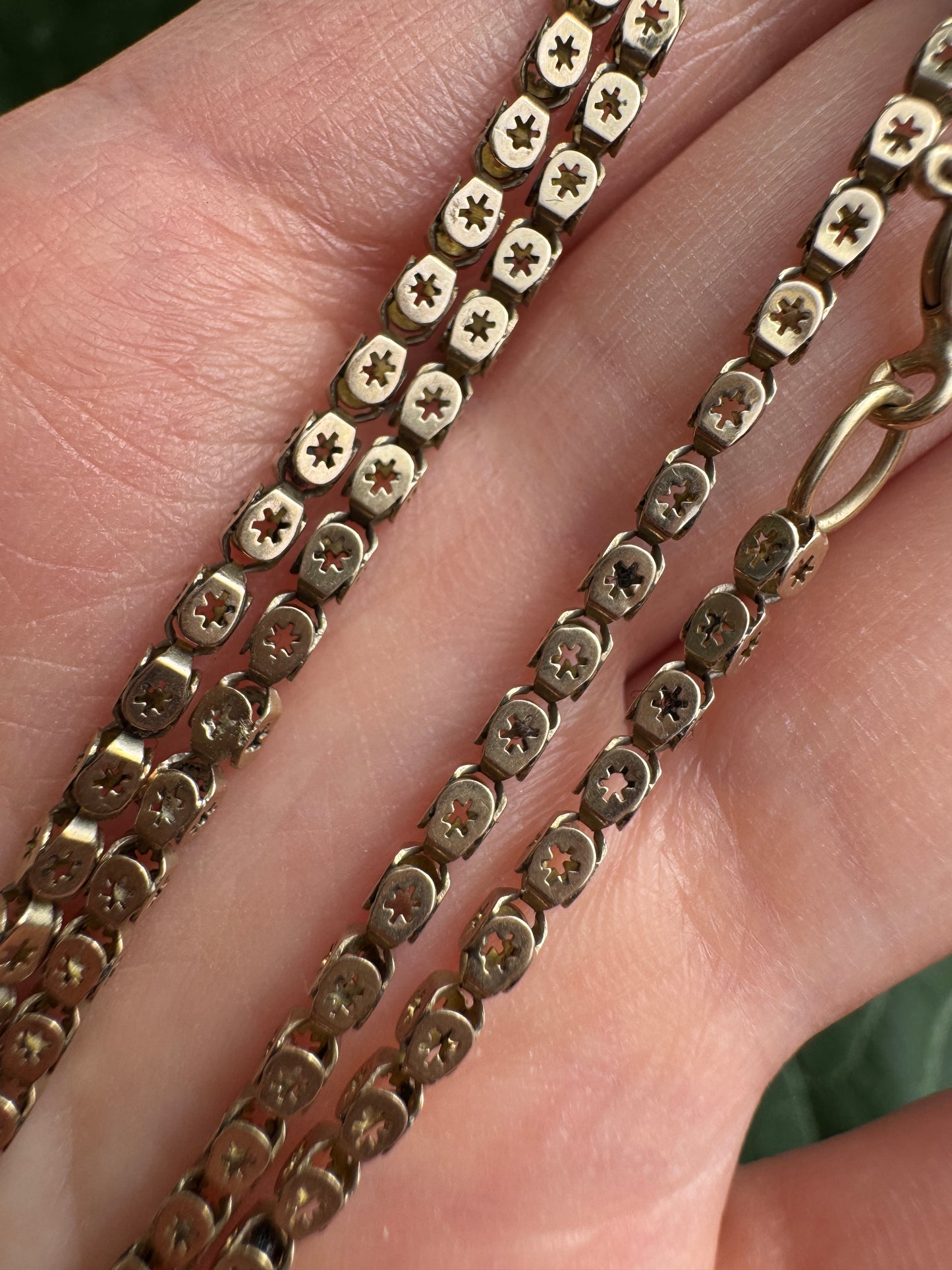 Vintage gold star pierced chain, 52cm / 20.47 inches long