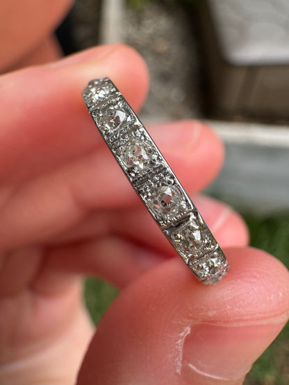 Antique 18ct gold old cut diamond half eternity ring