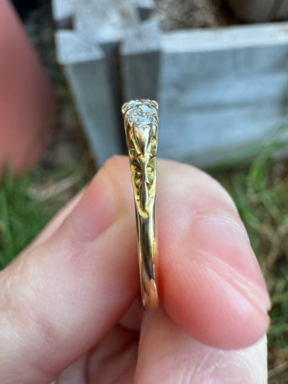 Antique 18ct gold old mine cut diamond five stone ring