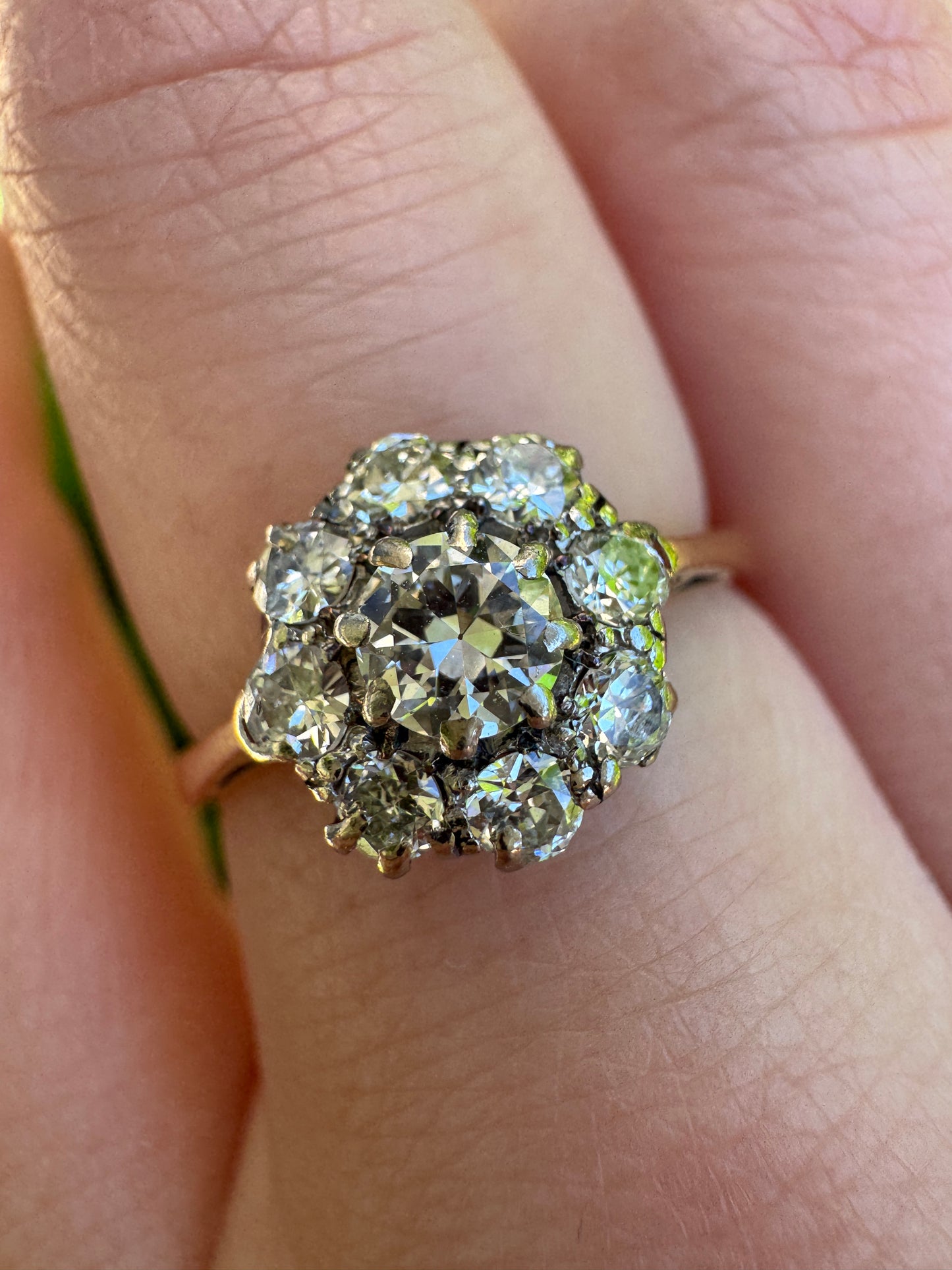 Antique Edwardian 18ct yellow gold 0.78ct TCW old European and old mine cut diamond cluster ring