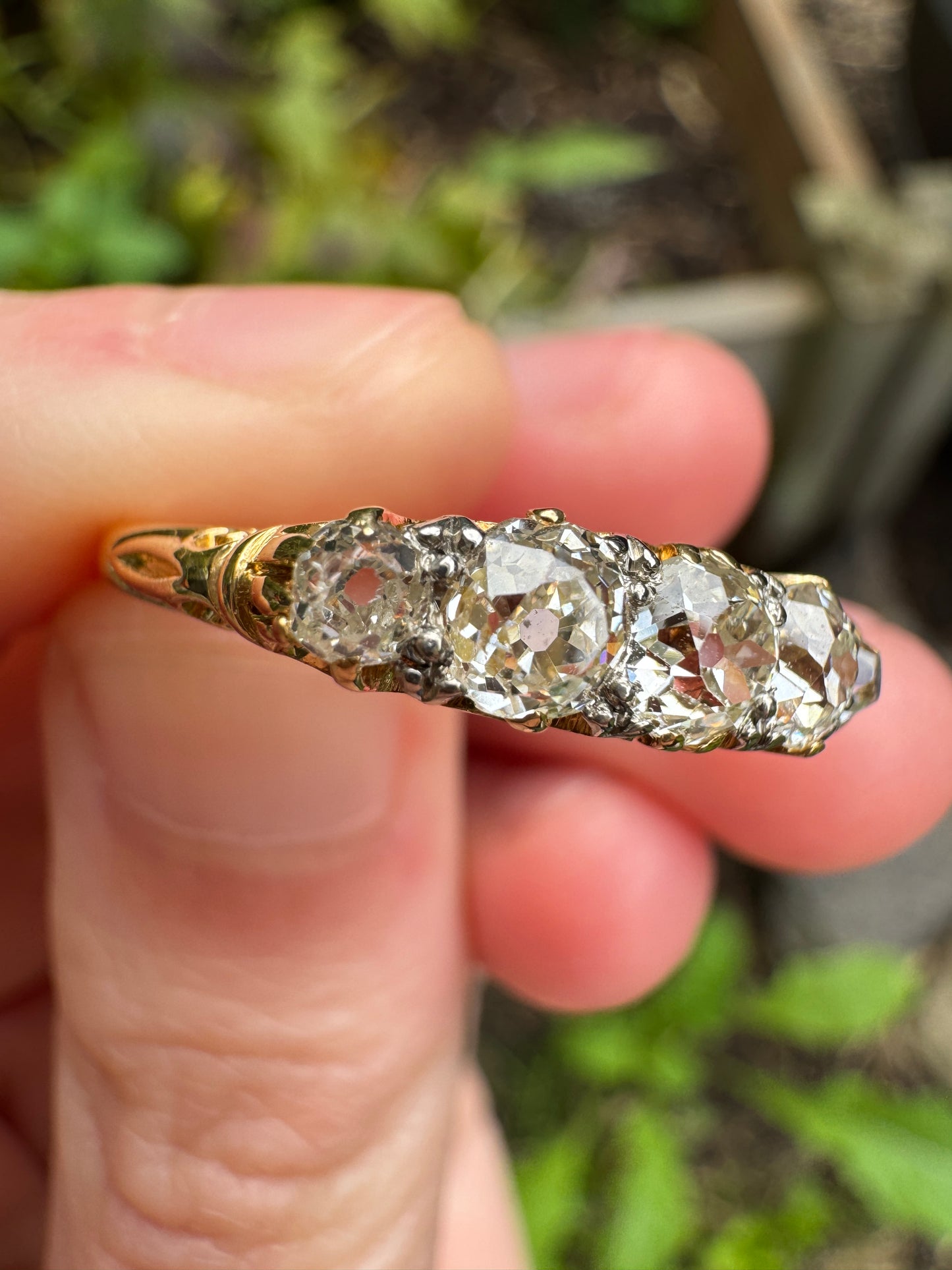 Antique 18ct gold old mine cut diamond five stone ring