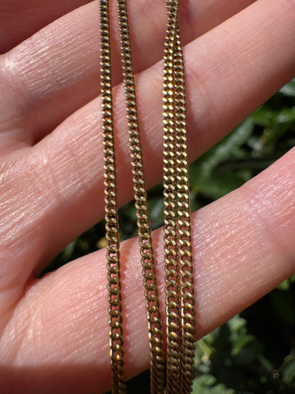 Vintage 9ct yellow gold curb link chain, 61cm / 24.02 inches long