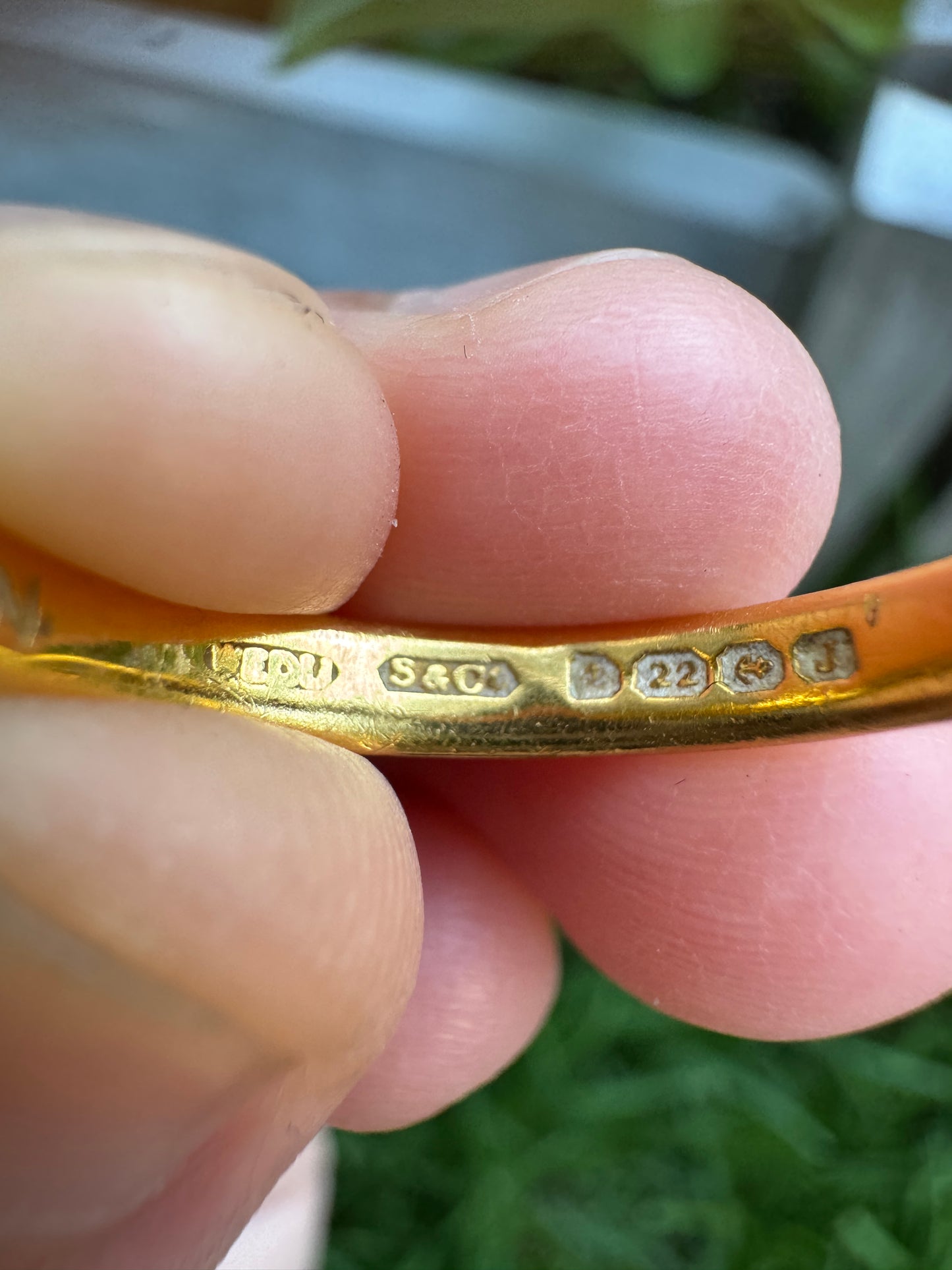 Vintage 22ct yellow gold band, 2.9mm wide