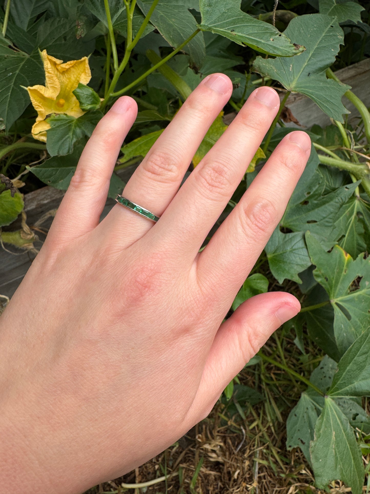 Antique platinum 1.02ct TCW natural emerald engraved eternity ring