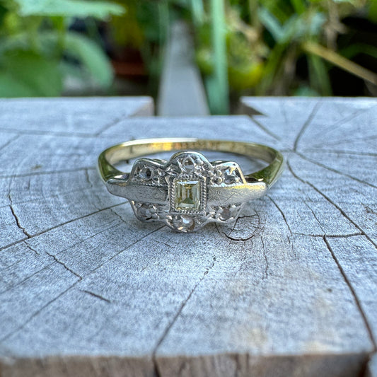 Vintage 18ct yellow gold and platinum yellow baguette diamond and rose cut diamond scalloped ring
