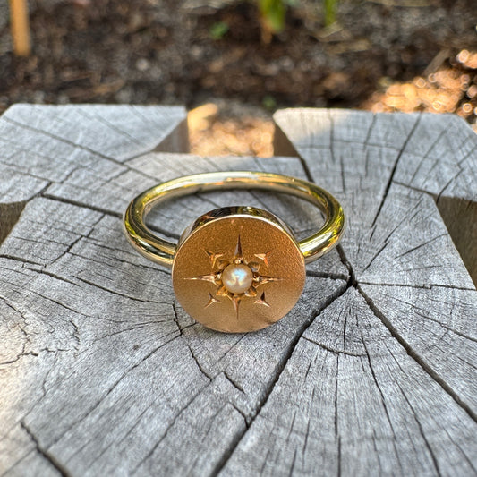 Custom 9ct yellow gold starset pearl stickpin conversion ring