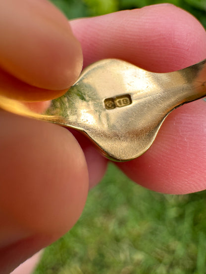 Antique 18ct yellow gold oval initial signet
