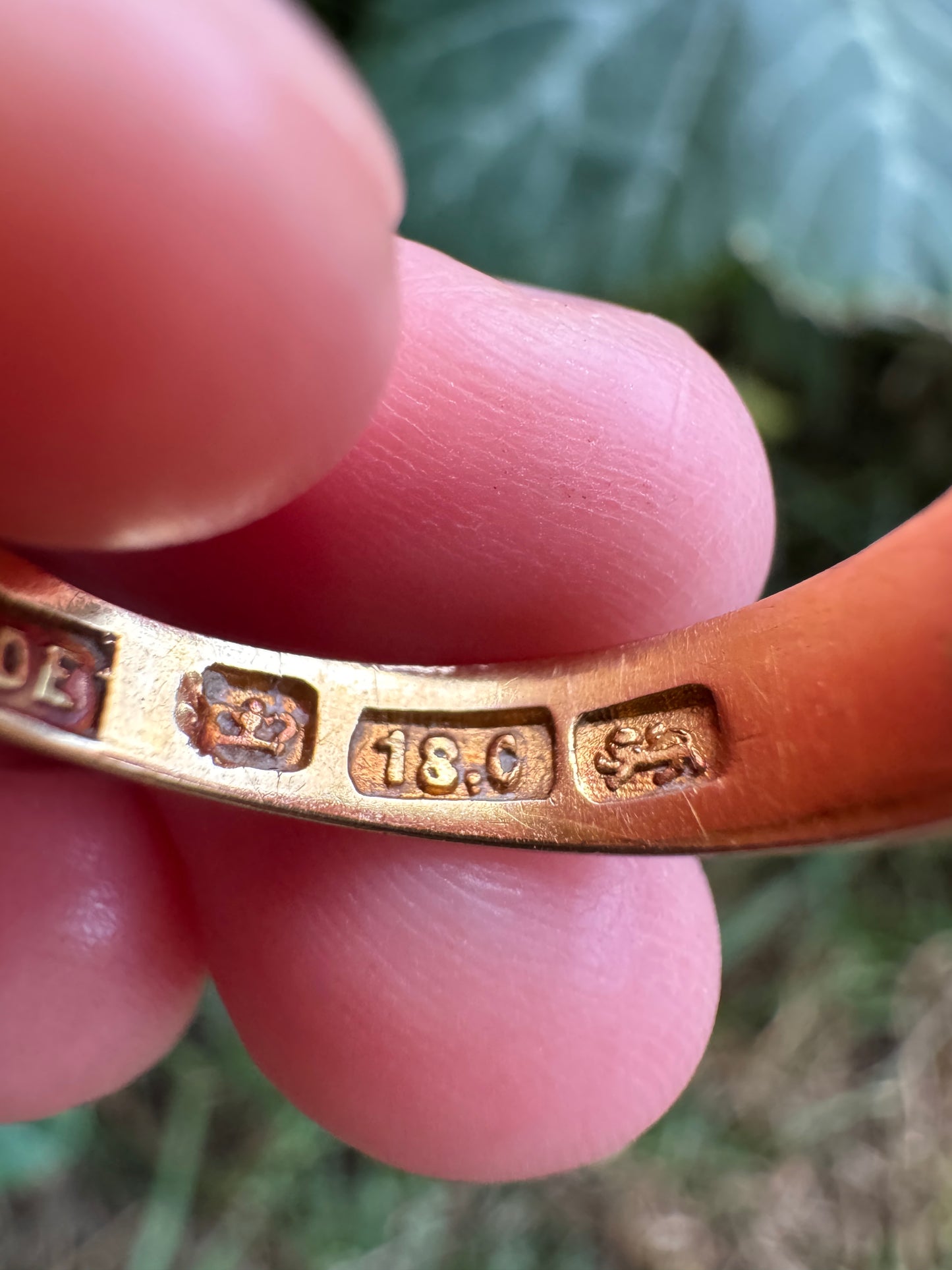 Antique Australian Basse Adelaide 18ct yellow gold old mine cut diamond gypsy ring