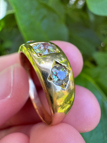 Vintage 18ct yellow gold three stone 0.7ct TCW old European cut and old mine cut diamond gypsy ring