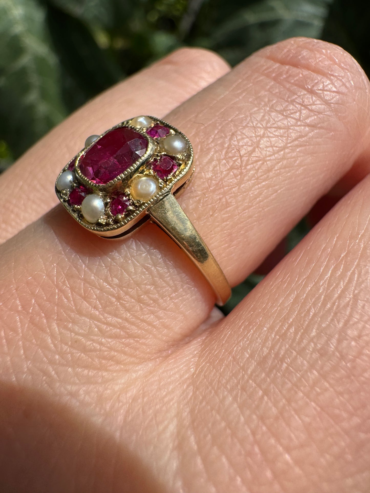 Vintage 14ct yellow gold 1ct TCW natural ruby and seed pearl cluster ring