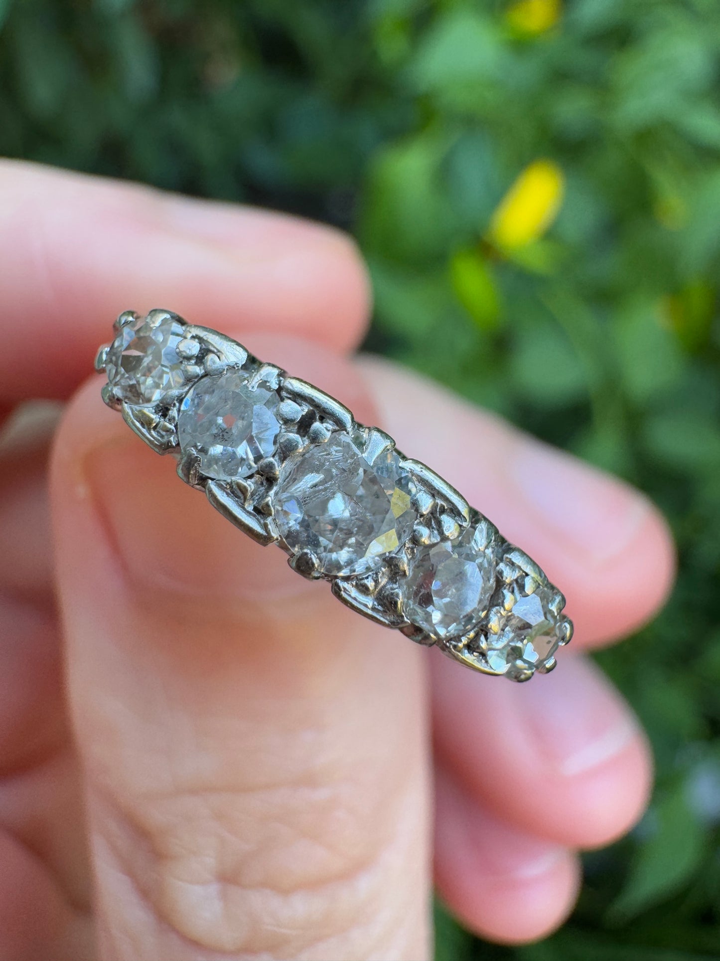 Antique 18ct yellow gold five stone 0.47ct TCW old mine cut diamond ring