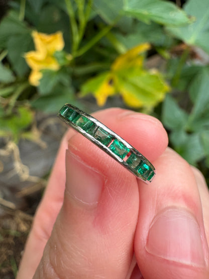 Antique platinum 1.02ct TCW natural emerald engraved eternity ring